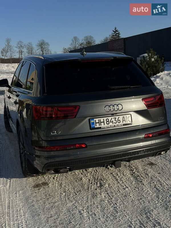 Позашляховик / Кросовер Audi Q7 2017 в Хмельницькому фото 17 Позашляховик / Кросовер Audi Q7 2017 в Хмельницькому