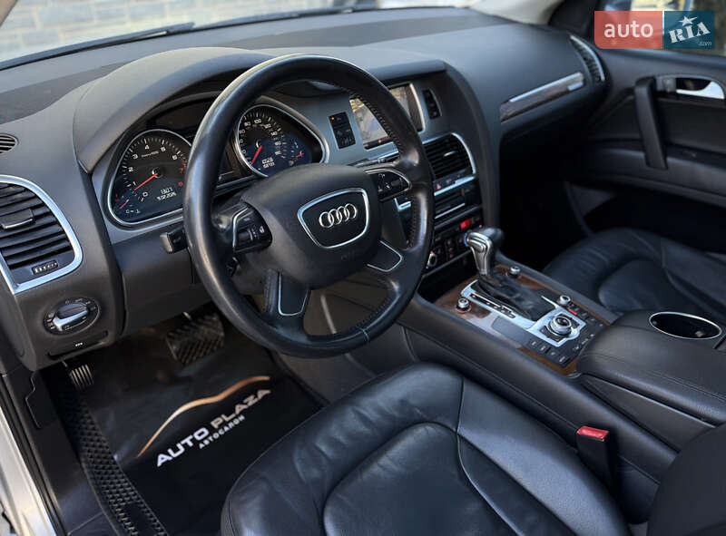 Позашляховик / Кросовер Audi Q7 2013 в Одесі фото 32 Позашляховик / Кросовер Audi Q7 2013 в Одесі