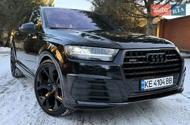 Внедорожник / Кроссовер Audi Q7 2015 в Днепре
