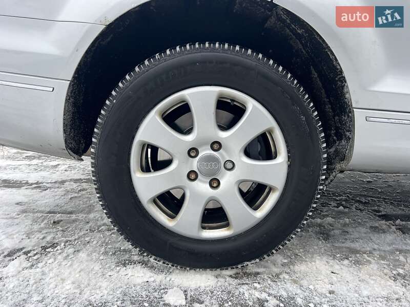 Позашляховик / Кросовер Audi Q7 2010 в Києві фото 10 Позашляховик / Кросовер Audi Q7 2010 в Києві