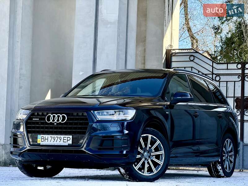 Позашляховик / Кросовер Audi Q7 2018 в Одесі