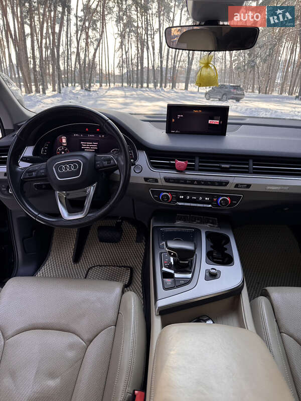 Позашляховик / Кросовер Audi Q7 2017 в Черкасах фото 11 Позашляховик / Кросовер Audi Q7 2017 в Черкасах
