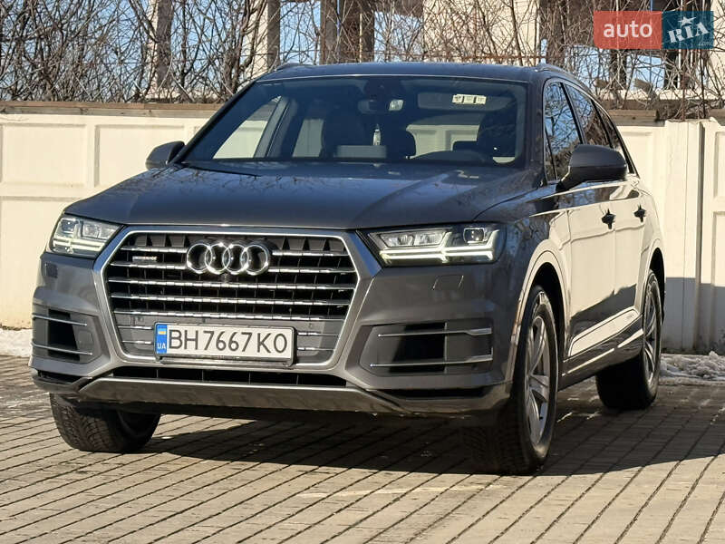 Внедорожник / Кроссовер Audi Q7 2018 в Одессе