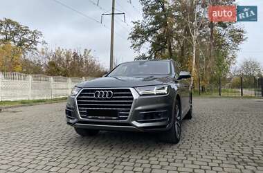 Внедорожник / Кроссовер Audi Q7 2016 в Луцке
