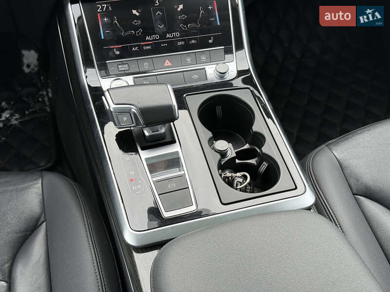 Позашляховик / Кросовер Audi Q7 2019 в Львові фото 29 Позашляховик / Кросовер Audi Q7 2019 в Львові