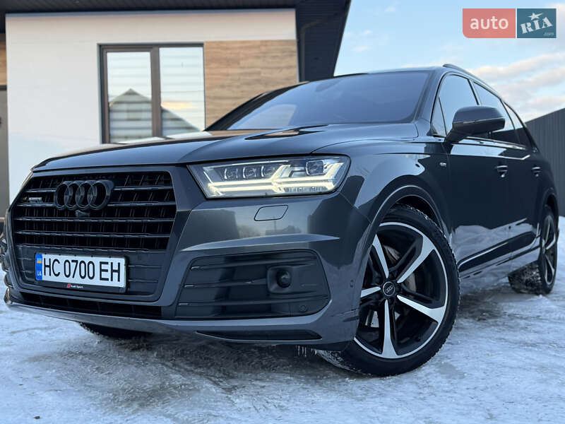 Внедорожник / Кроссовер Audi Q7 2016 в Стрые