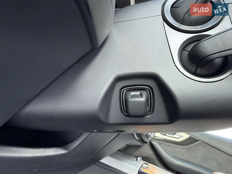 Внедорожник / Кроссовер Audi Q7 2016 в Стрые