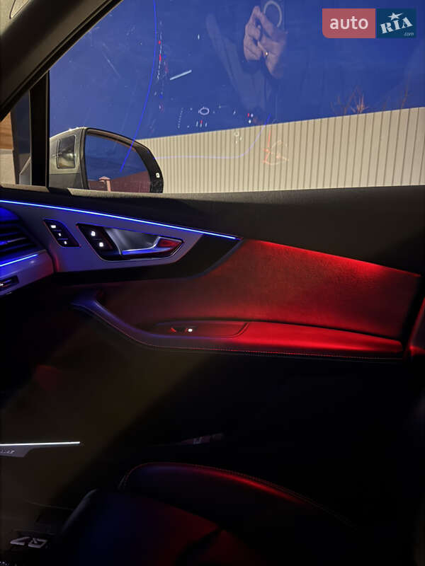 Внедорожник / Кроссовер Audi Q7 2016 в Стрые