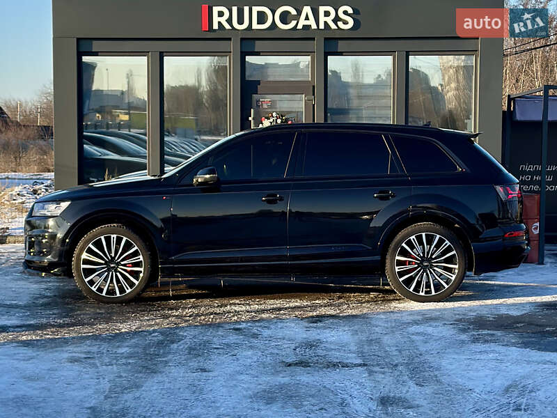 Внедорожник / Кроссовер Audi Q7 2016 в Кременчуге