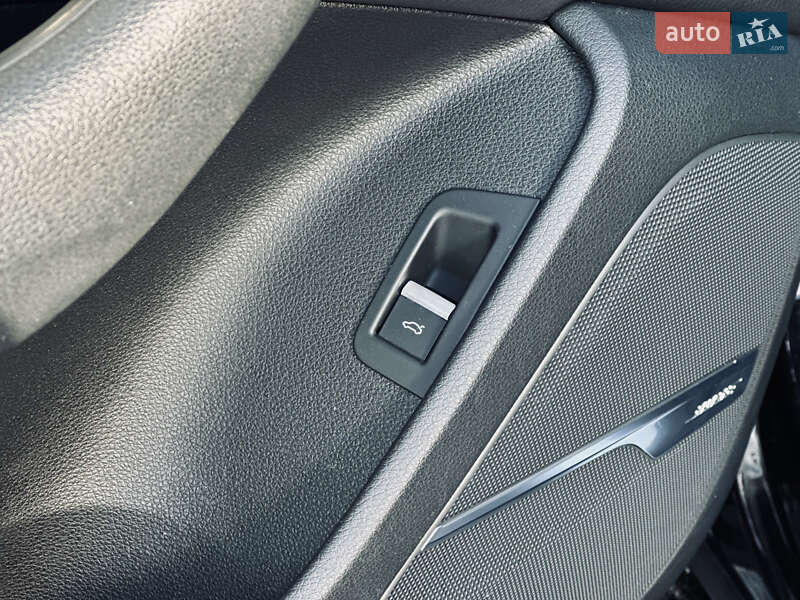 Внедорожник / Кроссовер Audi Q7 2016 в Кременчуге