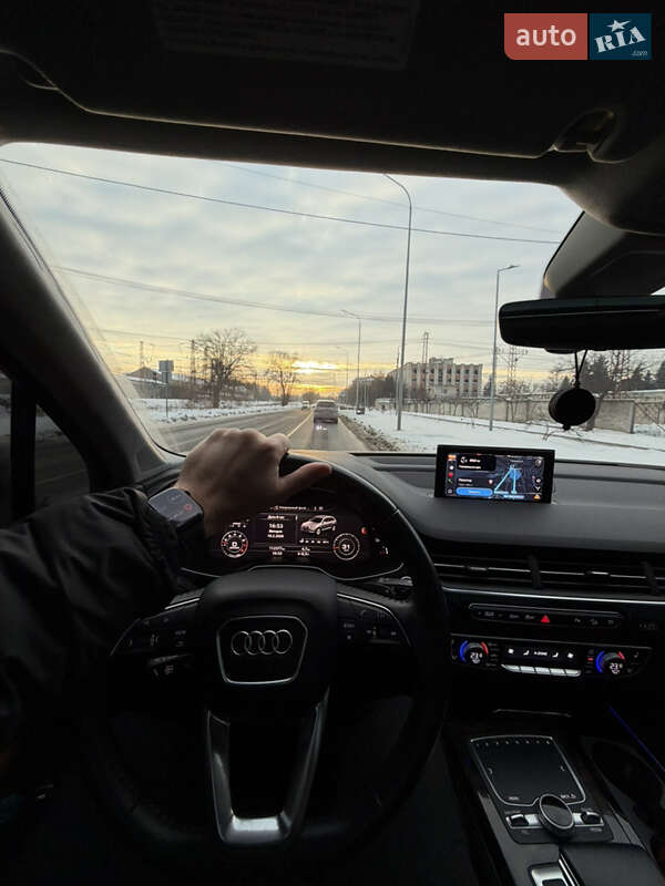 Внедорожник / Кроссовер Audi Q7 2018 в Львове