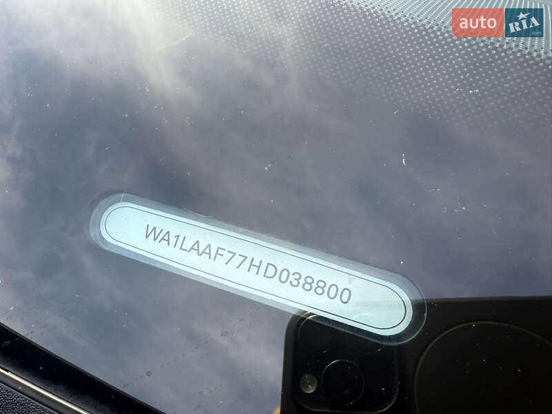 Позашляховик / Кросовер Audi Q7 2017 в Львові