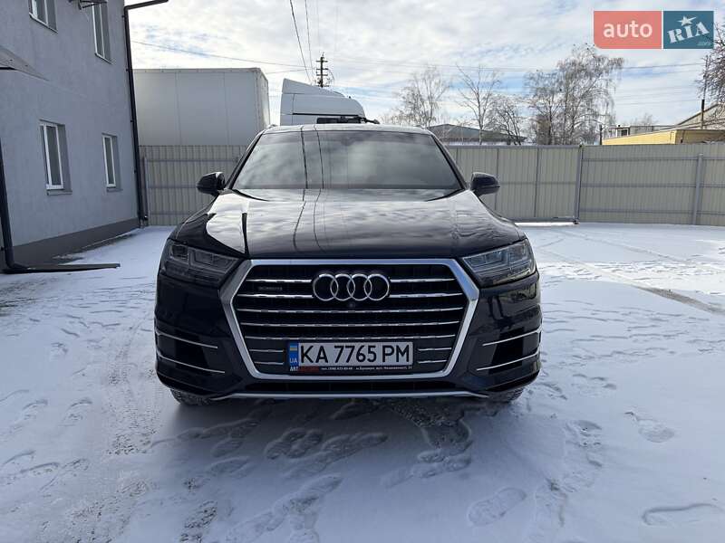Внедорожник / Кроссовер Audi Q7 2016 в Полтаве фото 5 Внедорожник / Кроссовер Audi Q7 2016 в Полтаве