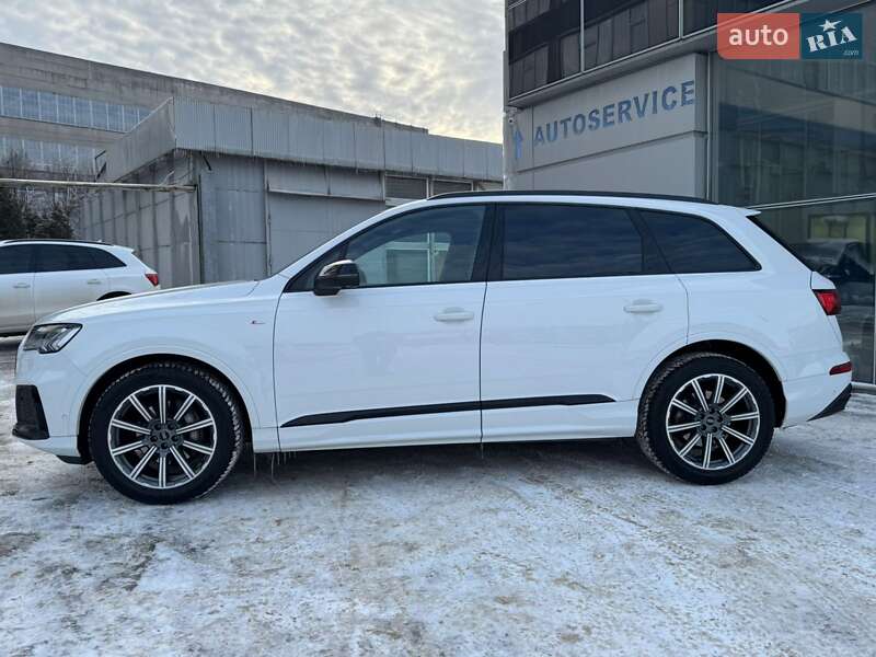 Внедорожник / Кроссовер Audi Q7 2023 в Харькове