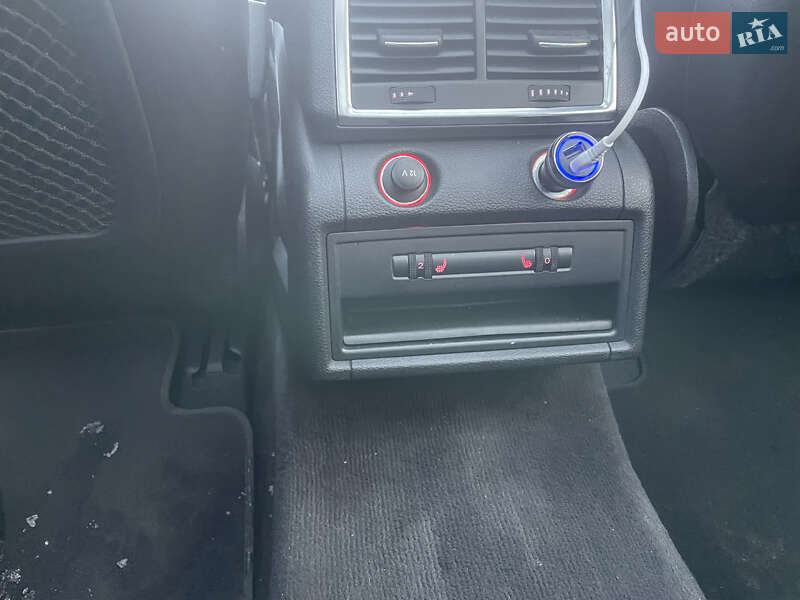 Позашляховик / Кросовер Audi Q7 2011 в Рівному