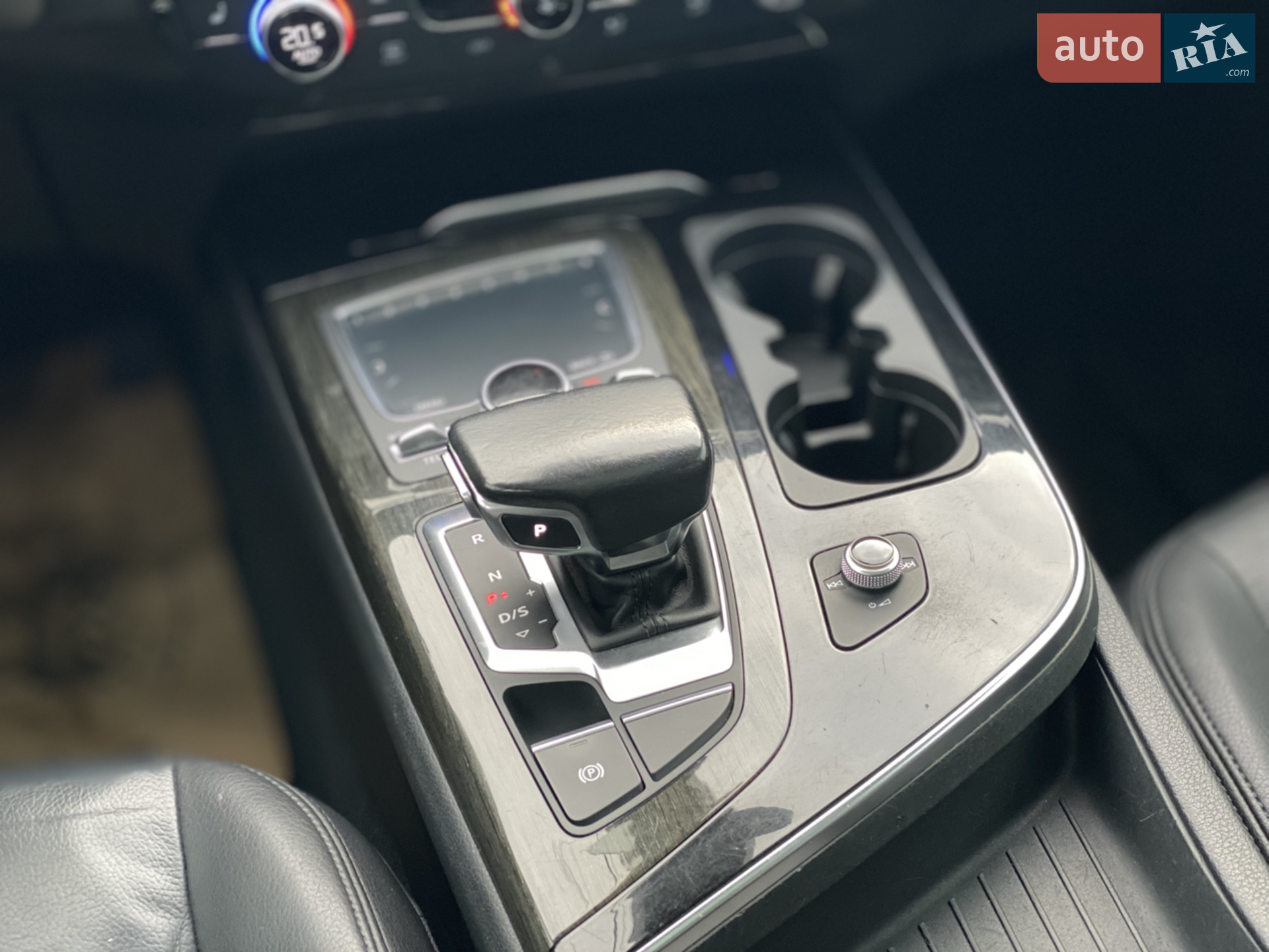 2016 Audi Q7 - мініатюра 27