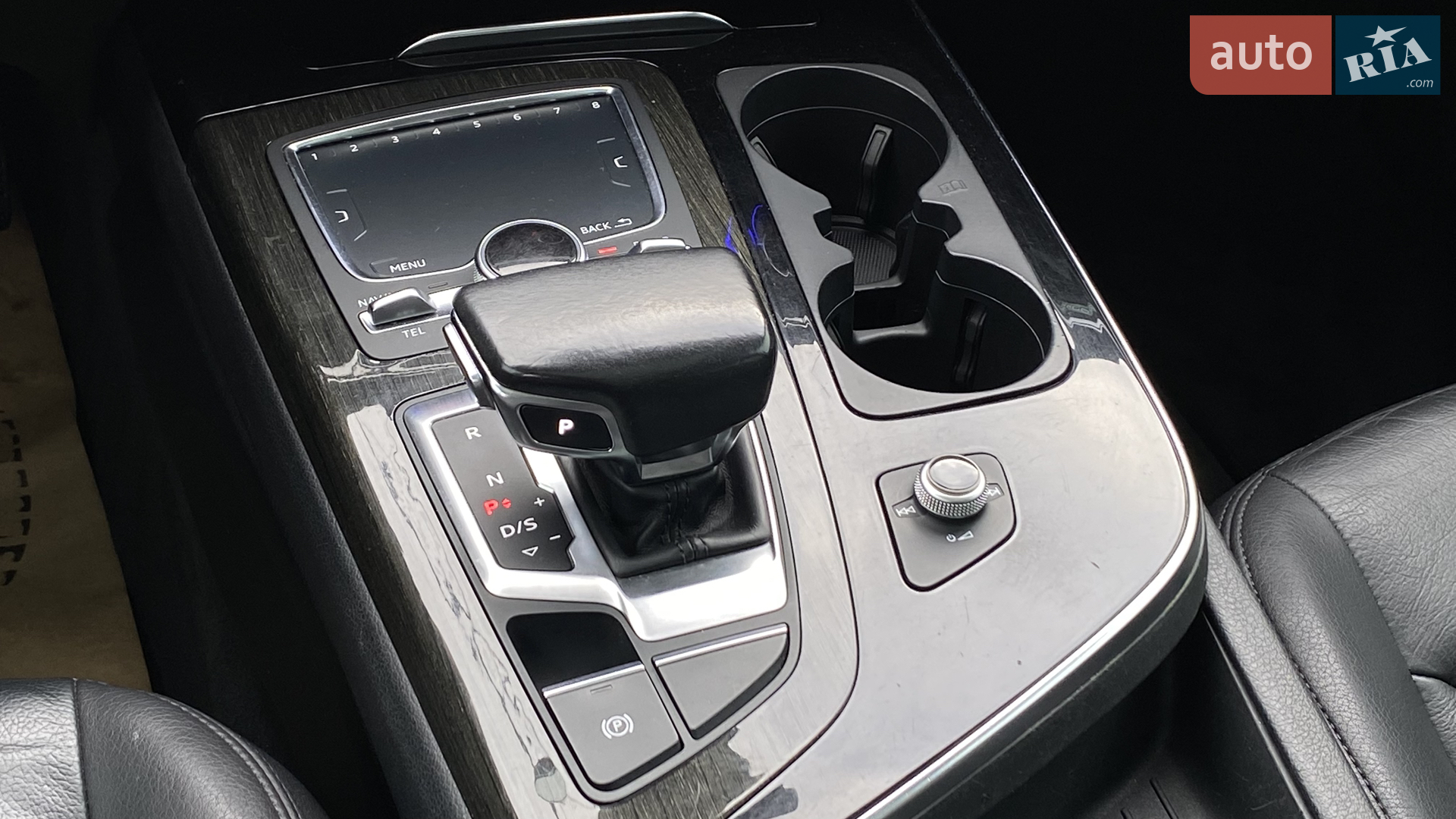 2016 Audi Q7 - мініатюра 32