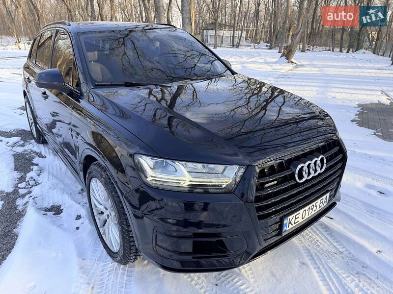 Audi Q7 2015