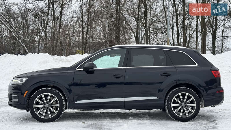 Внедорожник / Кроссовер Audi Q7 2017 в Киеве