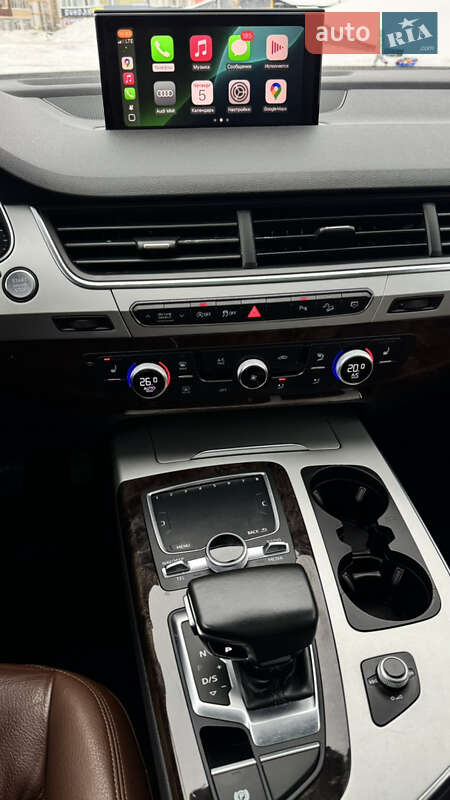 Внедорожник / Кроссовер Audi Q7 2017 в Киеве