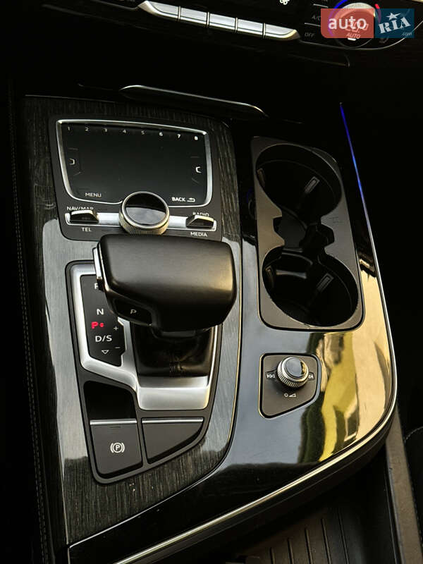 Внедорожник / Кроссовер Audi Q7 2017 в Львове фото 42 Внедорожник / Кроссовер Audi Q7 2017 в Львове