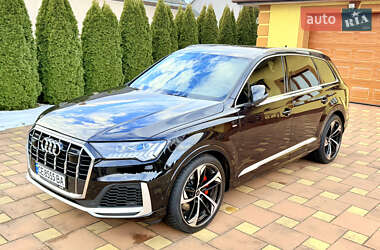 Позашляховик / Кросовер Audi Q7 2019 в Чернівцях