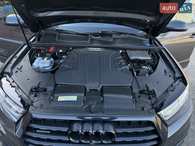 Внедорожник / Кроссовер Audi Q7 2019 в Одессе фото 71 Внедорожник / Кроссовер Audi Q7 2019 в Одессе