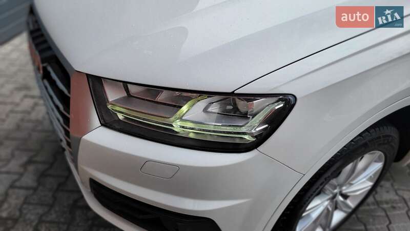 Позашляховик / Кросовер Audi Q7 2018 в Хмельницькому
