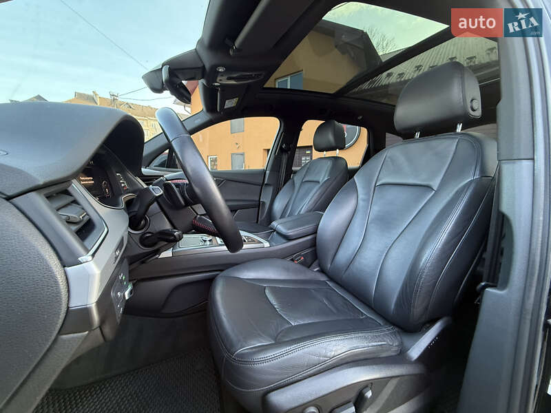 Внедорожник / Кроссовер Audi Q7 2015 в Коломые