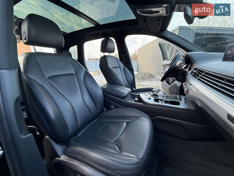 Внедорожник / Кроссовер Audi Q7 2015 в Коломые