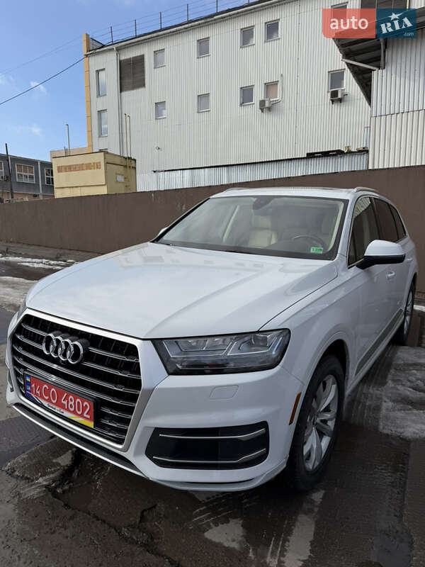 2018 Audi Q7, VIN WA1LHAF72KD021373:plate — фото 1 (autoria)