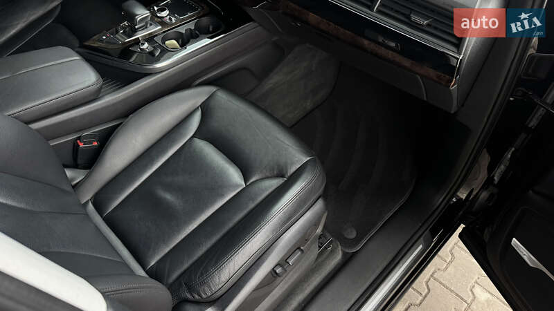 Внедорожник / Кроссовер Audi Q7 2017 в Ивано-Франковске фото 28 Внедорожник / Кроссовер Audi Q7 2017 в Ивано-Франковске