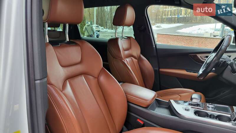 Позашляховик / Кросовер Audi Q7 2018 в Хмельницькому