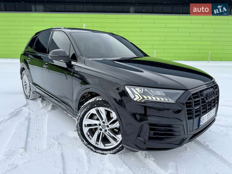 Позашляховик / Кросовер Audi Q7 2019 в Києві фото 12 Позашляховик / Кросовер Audi Q7 2019 в Києві
