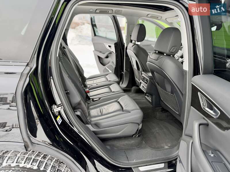 Позашляховик / Кросовер Audi Q7 2019 в Києві фото 37 Позашляховик / Кросовер Audi Q7 2019 в Києві