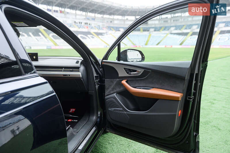 Внедорожник / Кроссовер Audi Q7 2016 в Одессе фото 50 Внедорожник / Кроссовер Audi Q7 2016 в Одессе