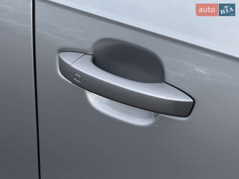 Внедорожник / Кроссовер Audi Q7 2017 в Мукачево