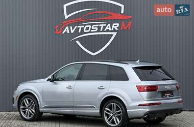 Внедорожник / Кроссовер Audi Q7 2017 в Мукачево