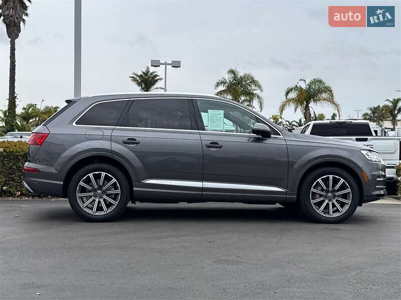 Внедорожник / Кроссовер Audi Q7 2019 в Львове