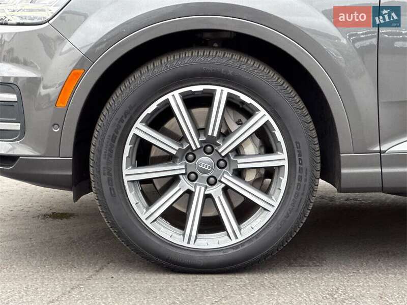 Внедорожник / Кроссовер Audi Q7 2019 в Львове
