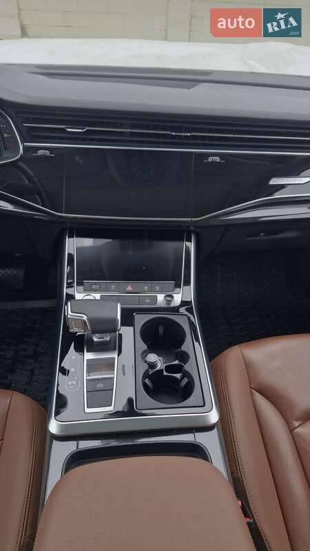 Позашляховик / Кросовер Audi Q7 2020 в Тернополі фото 76 Позашляховик / Кросовер Audi Q7 2020 в Тернополі