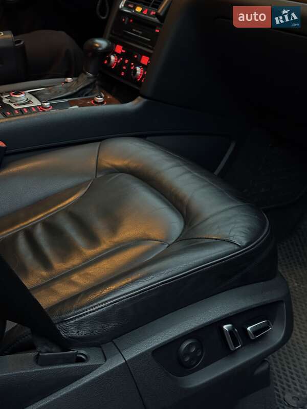Внедорожник / Кроссовер Audi Q7 2011 в Киеве