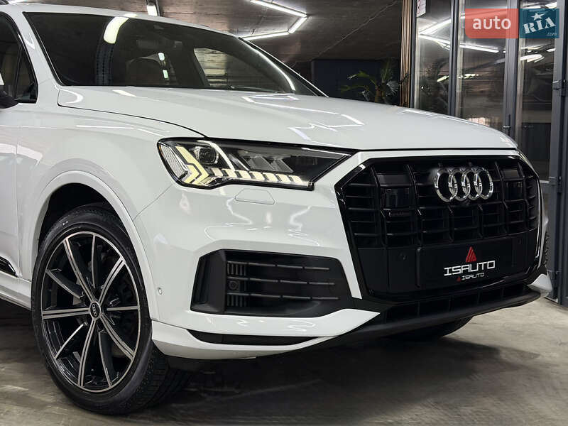 Позашляховик / Кросовер Audi Q7 2021 в Одесі фото 4 Позашляховик / Кросовер Audi Q7 2021 в Одесі