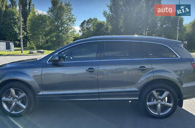 Позашляховик / Кросовер Audi Q7 2015 в Києві