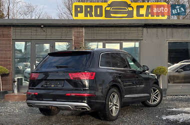 Внедорожник / Кроссовер Audi Q7 2017 в Львове