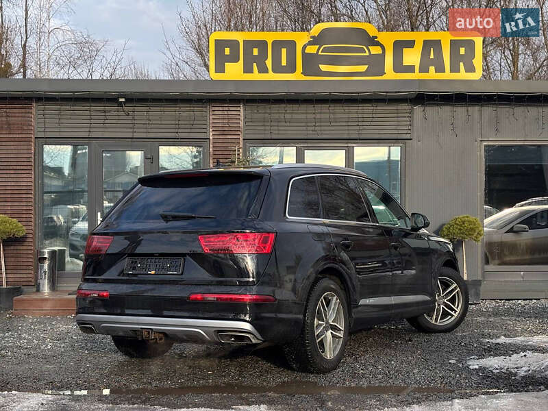 Внедорожник / Кроссовер Audi Q7 2017 в Львове фото 3 Внедорожник / Кроссовер Audi Q7 2017 в Львове