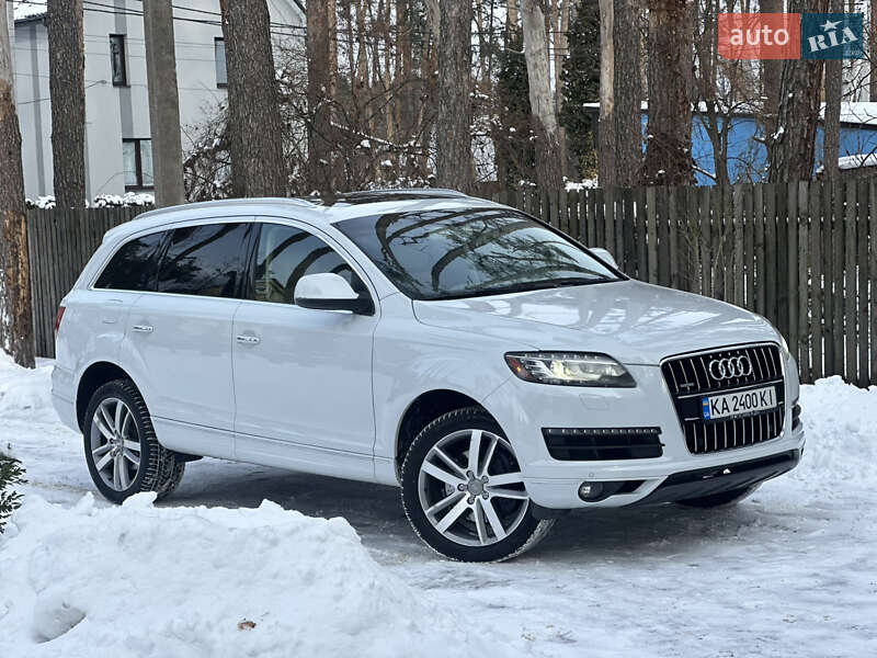 Позашляховик / Кросовер Audi Q7 2012 в Києві