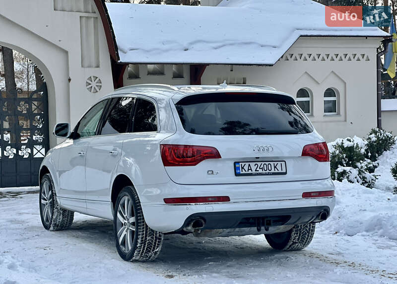 Позашляховик / Кросовер Audi Q7 2012 в Києві