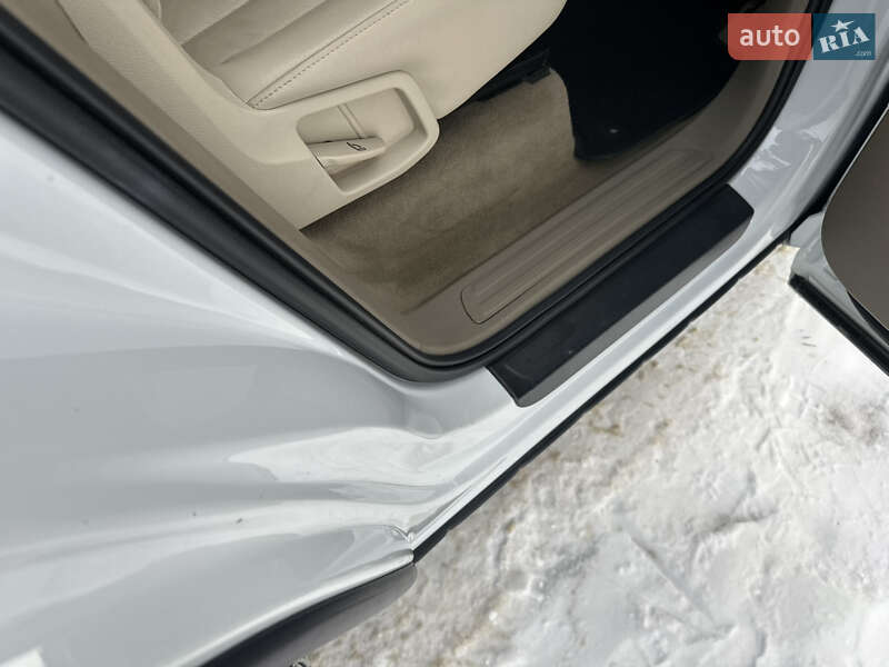 Позашляховик / Кросовер Audi Q7 2012 в Києві