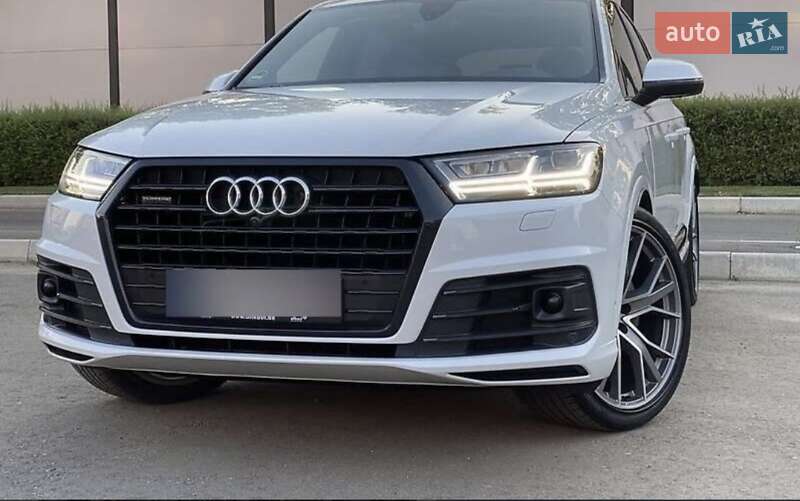 Внедорожник / Кроссовер Audi Q7 2018 в Одессе